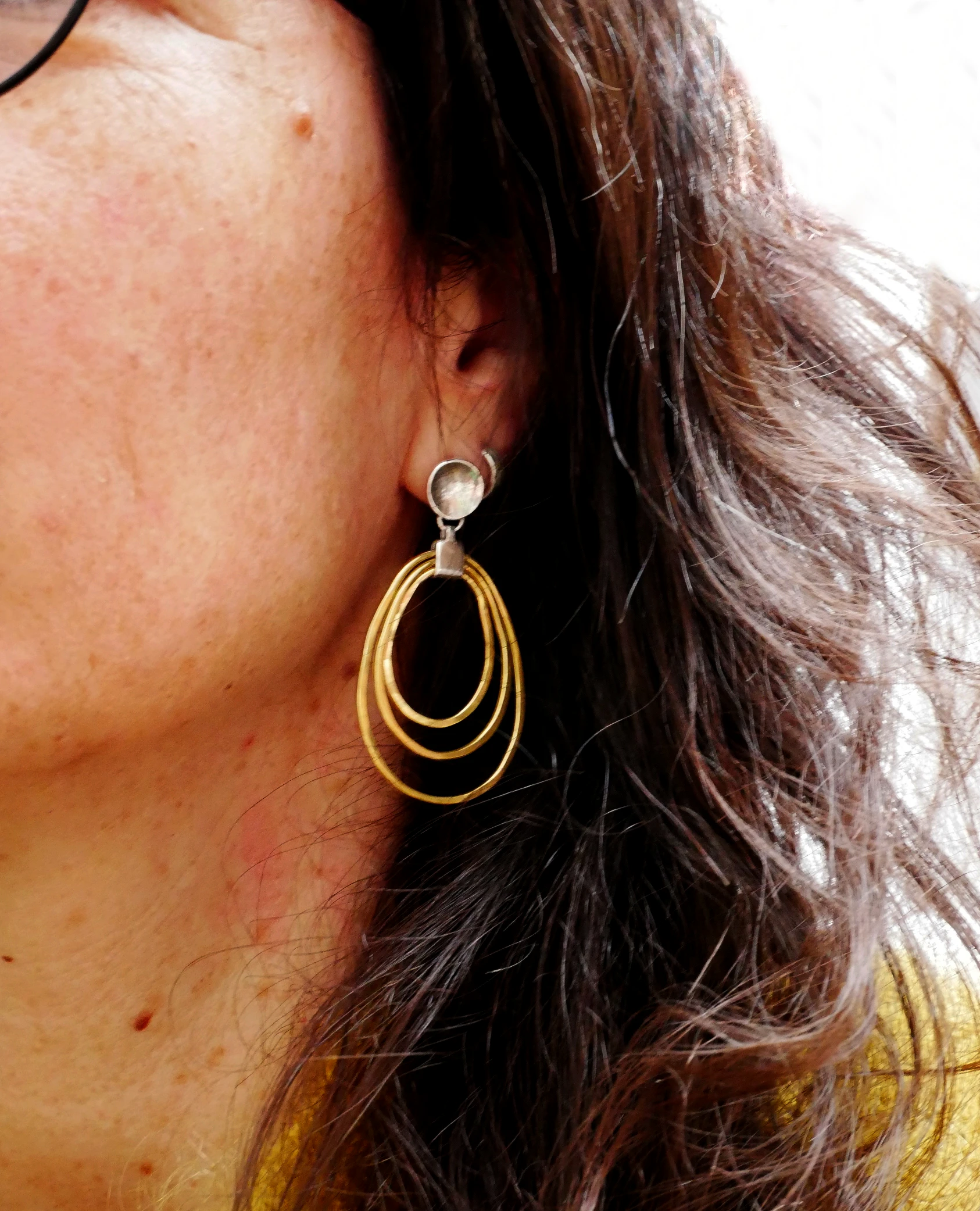 Boucles d'Oreilles Argent 950 & Laiton Martelé | Bijou Artisanal Fait Main Bordeaux